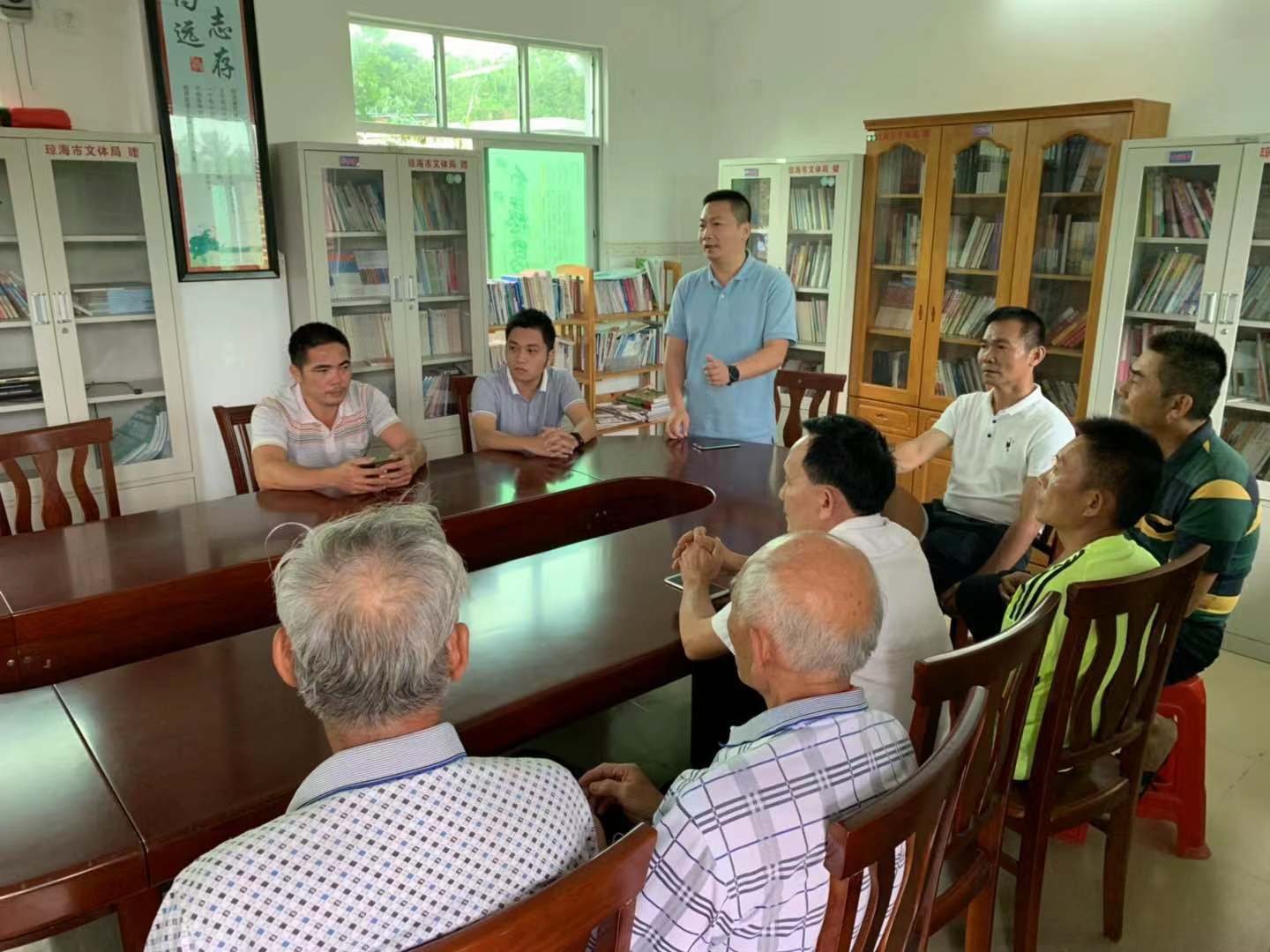 石岭村委会领导团队全新亮相，展望未来发展之路